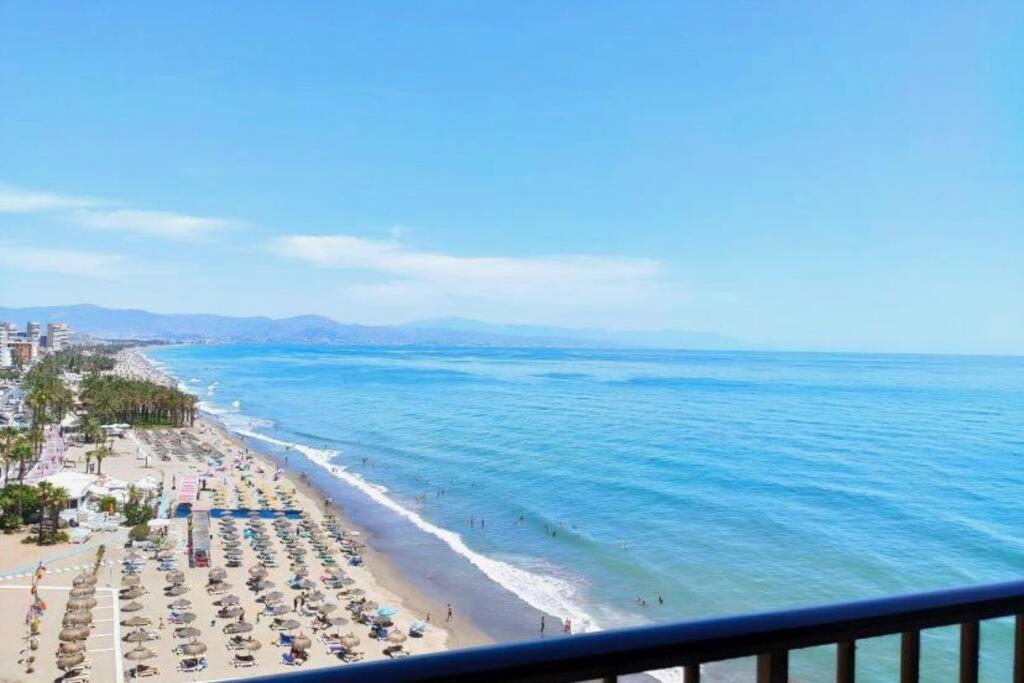 Amazing Frontline Sea Views Studio Apartment Castillo Del Vigia 토레몰리노스 외부 사진