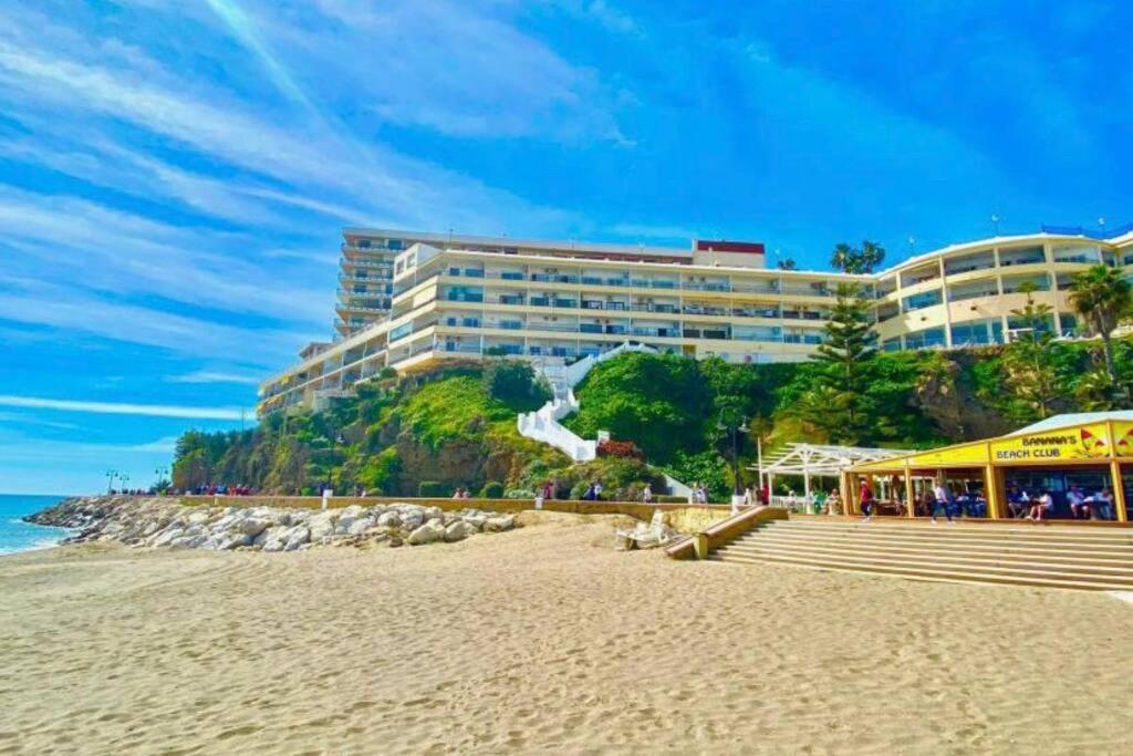 Amazing Frontline Sea Views Studio Apartment Castillo Del Vigia 토레몰리노스 외부 사진